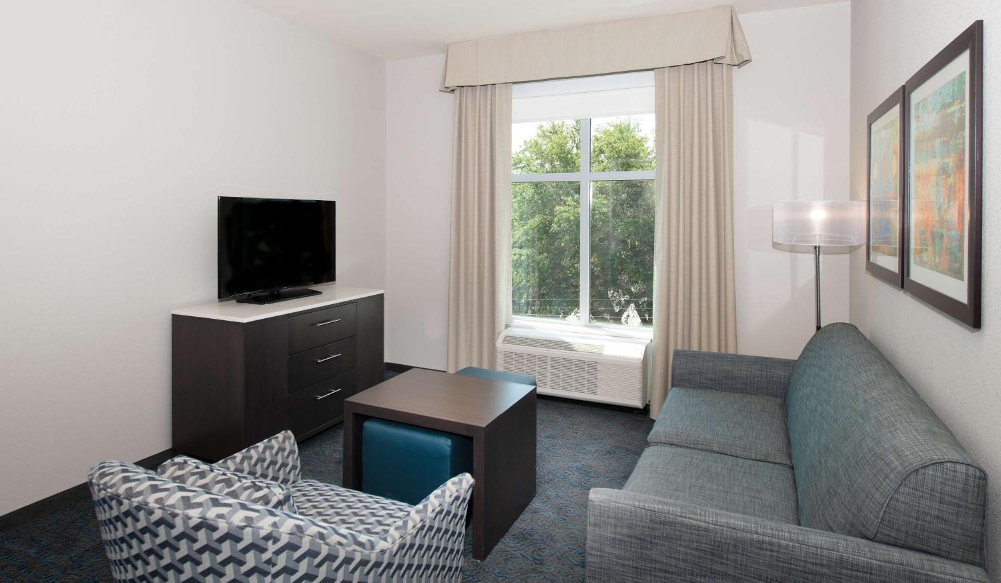 โฮมวูด สวีท บาย ฮิลตัน นอร์ท ชาร์ลตัน Hotel นอร์ทชาร์ลส์ตัน ภายนอก รูปภาพ